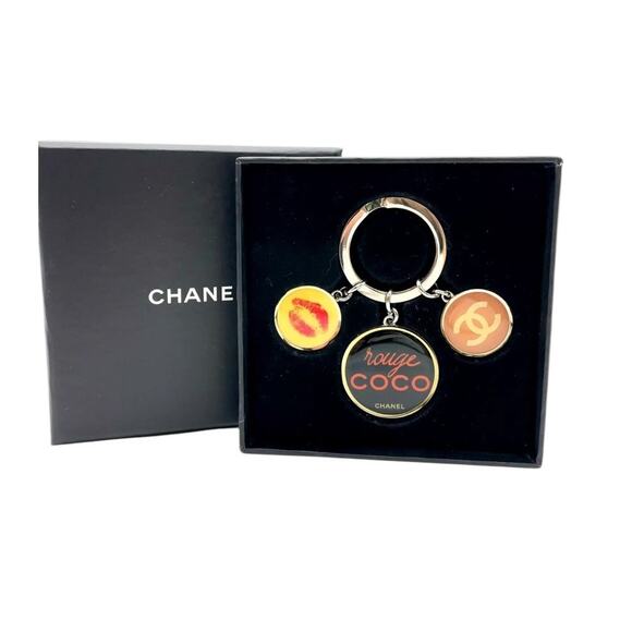 Chanel Coco Crush Coco Mark Novelty Rouge Keychain Keyring Silver with Box - Picture 1 of 9